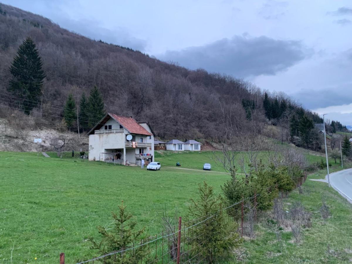 GusinjeOazaa Retreat别墅 外观 照片